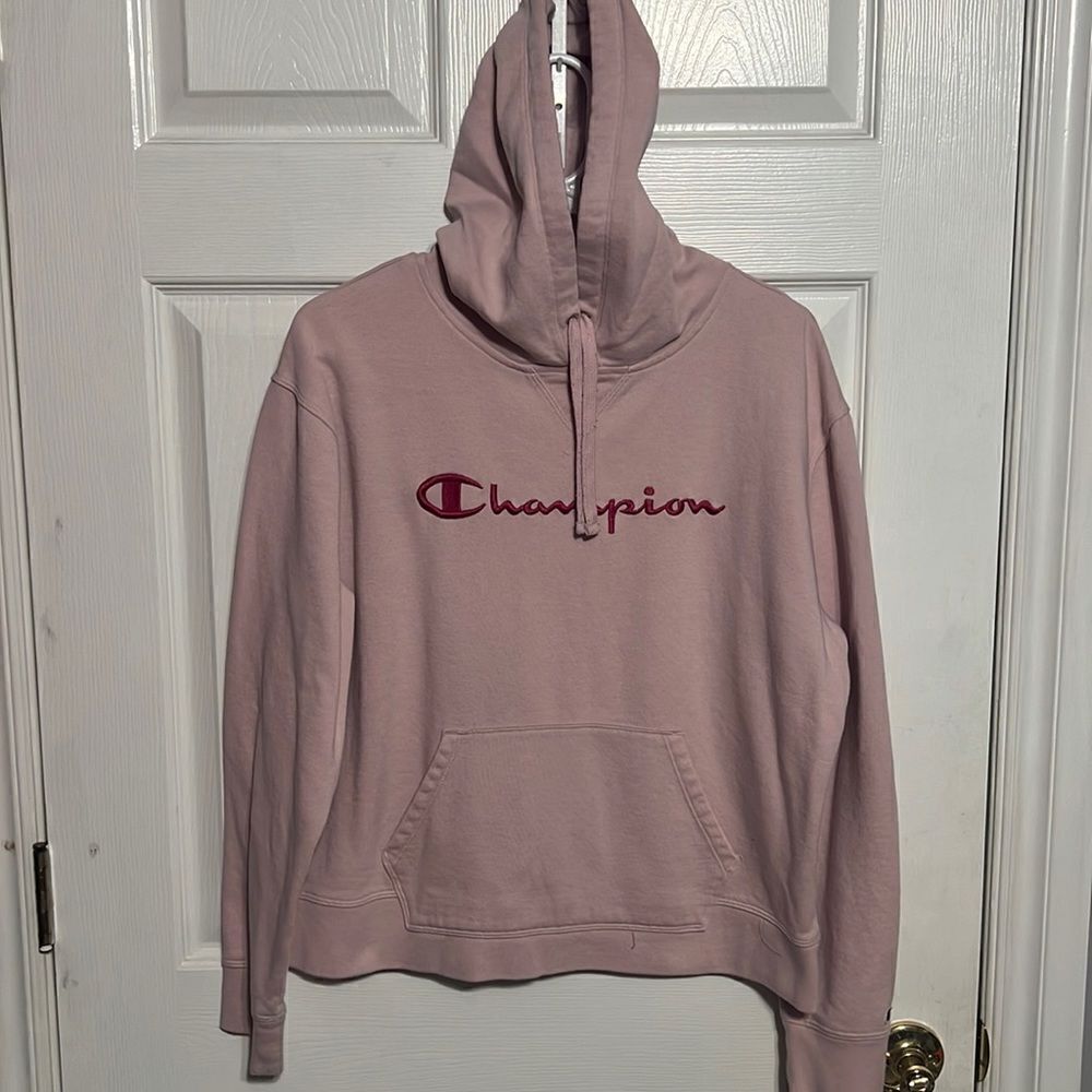 🔥🔥 Champion Pink Embroidered Hoodie - Youth Sz Large - EXCELLENT Condition.
